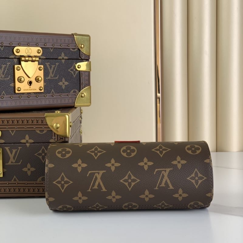 Louis Vuitton Round Bags